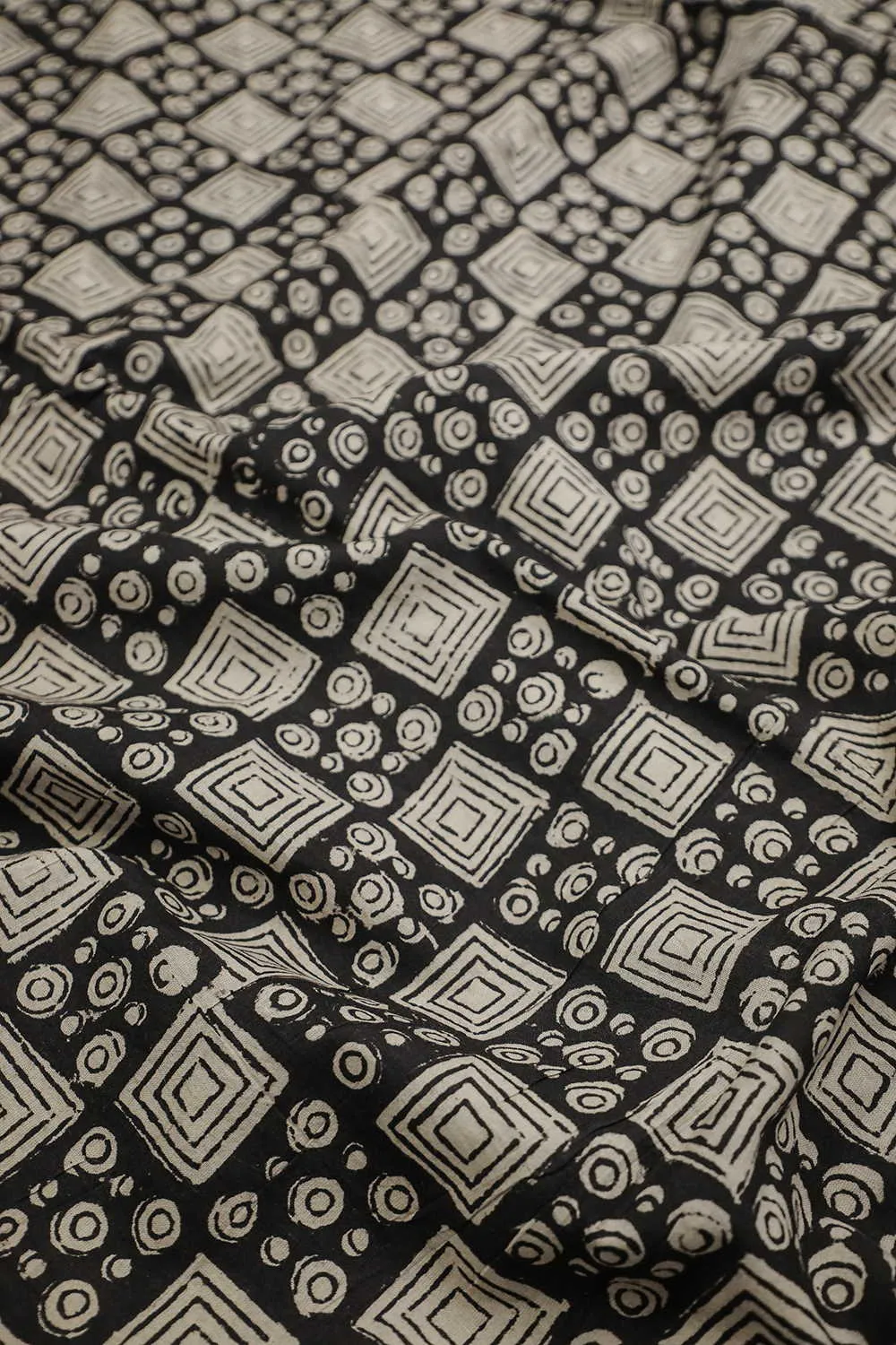 Black Pattern Bagru Cotton Fabric - 0.85m