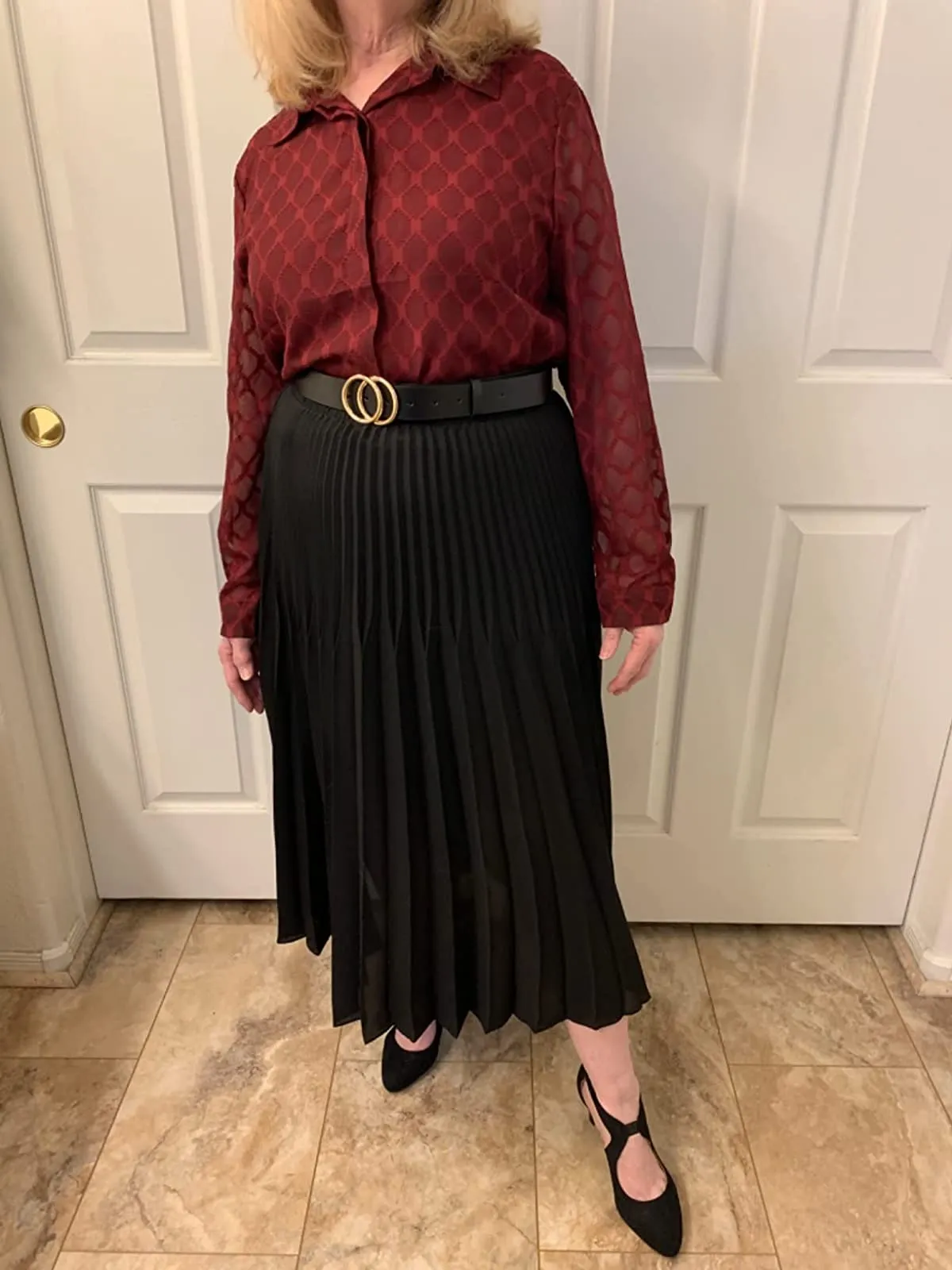 Black Womens Button Down Shirts Long Sleeve V Neck Blouses Tops for Work - FARYSAYS