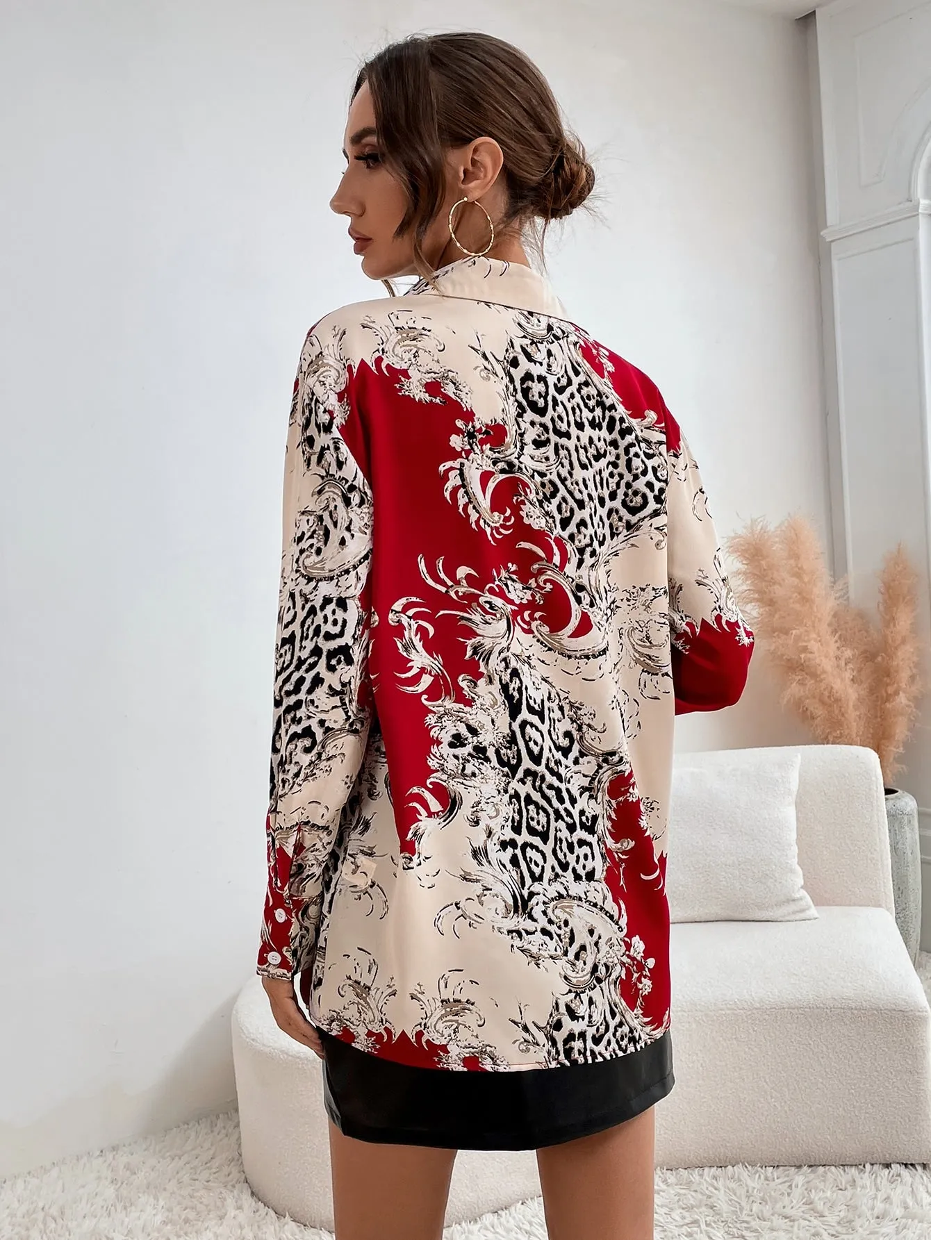 Elegant Baroque Button Front Long Sleeve Collar Long Blouse