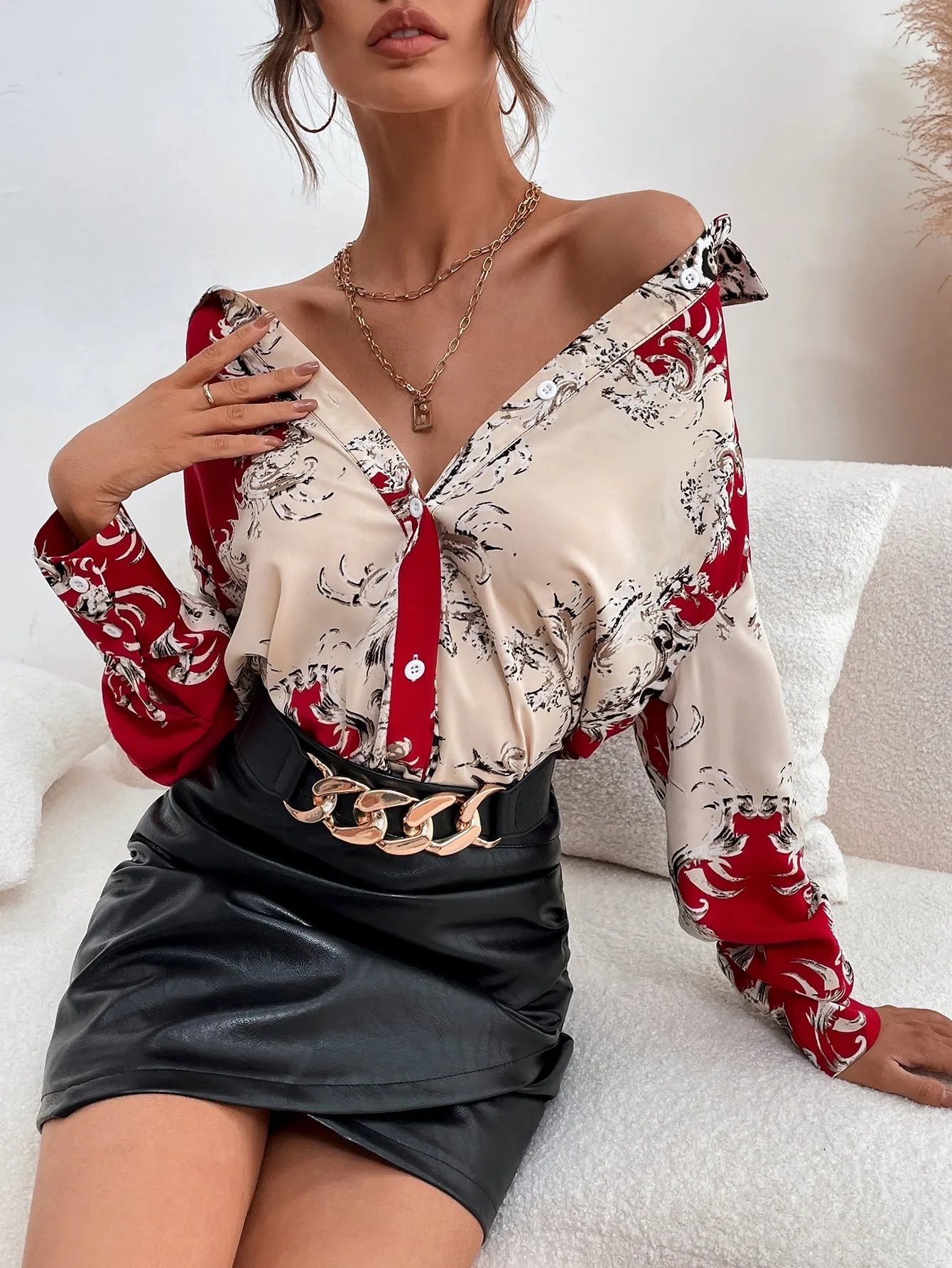 Elegant Baroque Button Front Long Sleeve Collar Long Blouse