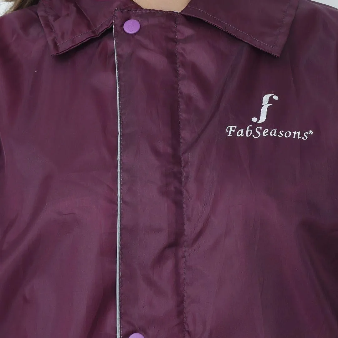 FabSeasons Maroon Raincoat Set for women with adjustable Hood and Reflector