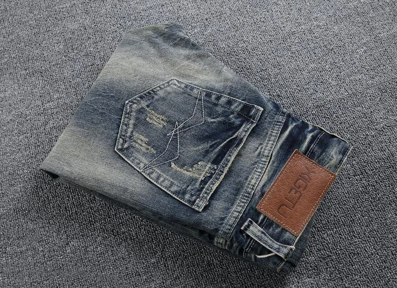 Men's Distressed Casual Jeans