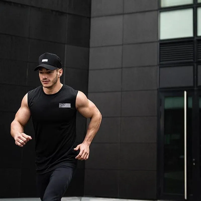 Muscle Fitness Sleeveless Basketball Tops Europe Breathable Trendy Sporty Casual Slim Look Men Tank Top