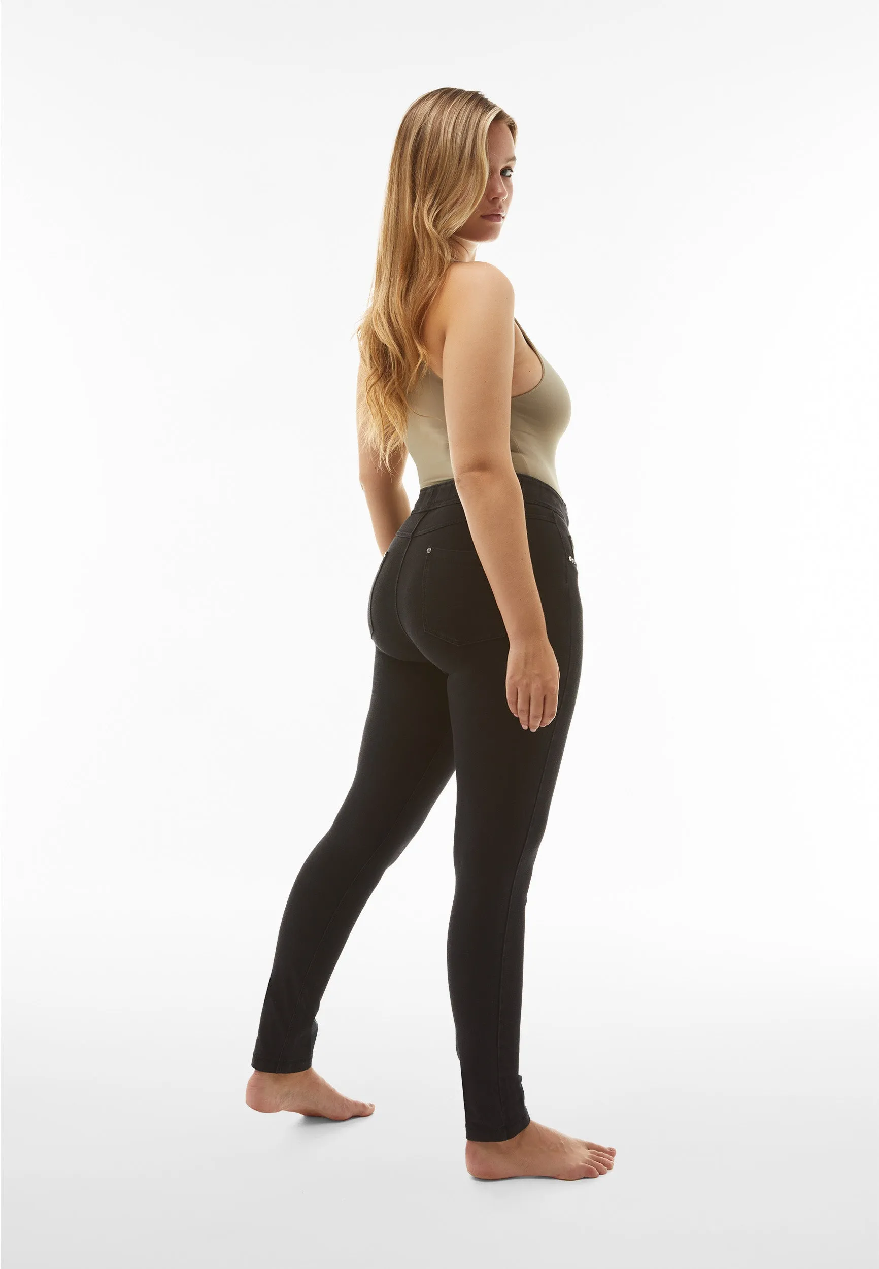 (NOW1MC002ORG-J7N) N.O.W.® Mid Waist met Knoopsluiting