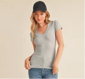Women's Casual Basic Deep V-Neck Short Sleeve T-Shirt (Regular and Plus Size)